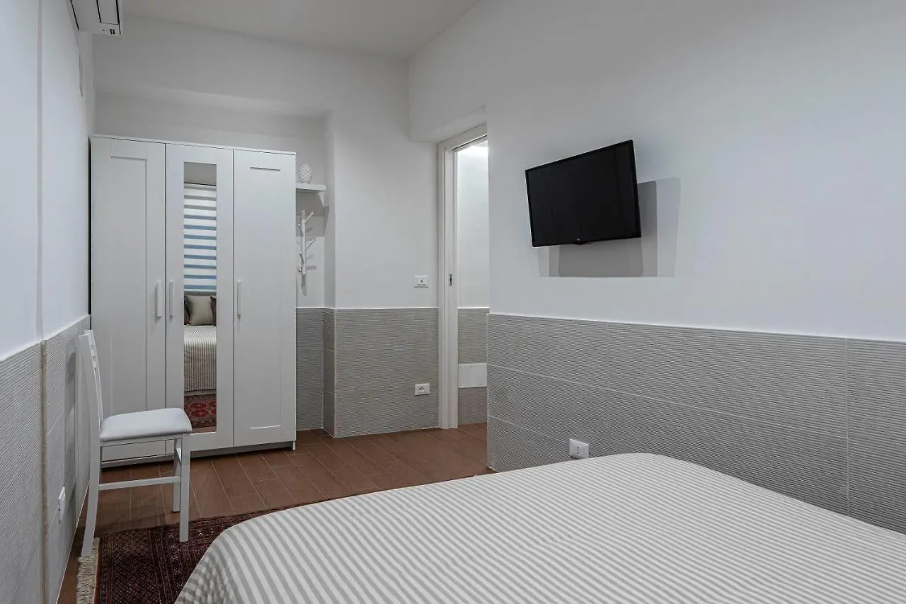 Olivuzza Tower Villa Palermo 0*,
